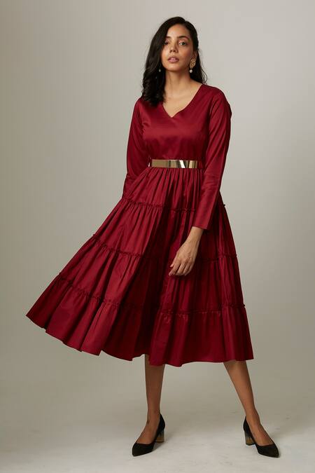 Escape By Aishwarya_Maroon Cotton Satin V-neck V Tiered Dress _at_Aza_Fashions