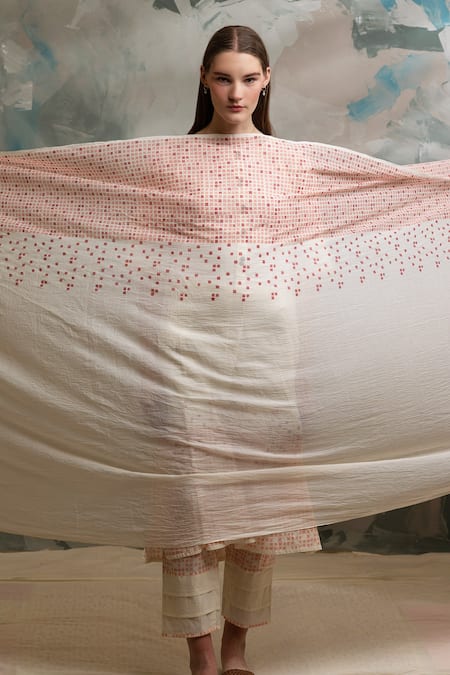 Buy_Banana Labs_Off White Cotton Printed Geometric Round Kurta Pant Set 