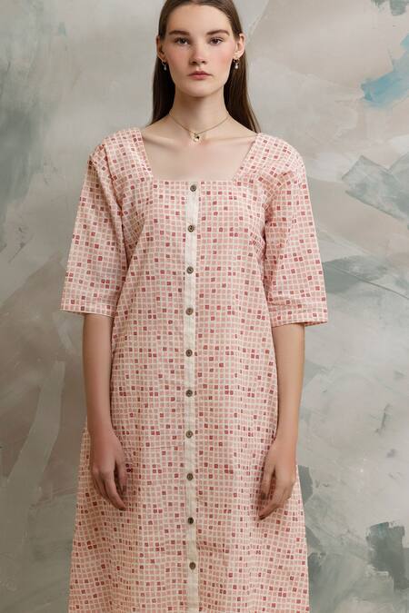 Shop Banana Labs Off White Cotton Square Neck Geometric Print Kurta Pant Set Online at Aza Fashions Shop_Banana Labs_Off White Cotton Square Neck Geometric Print Kurta Pant Set _Online_at_Aza_Fashions