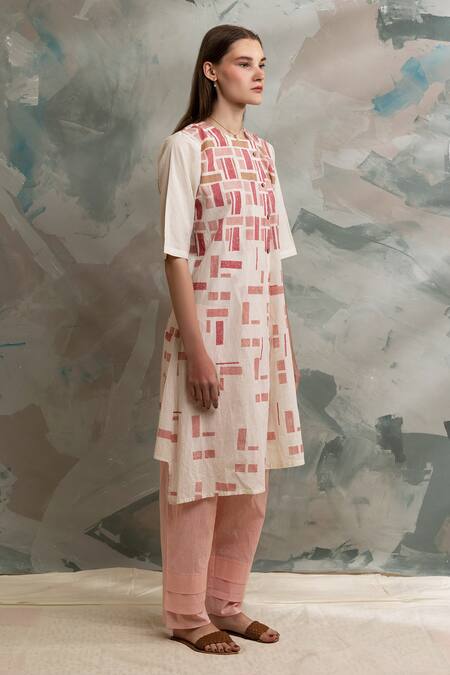 Banana Labs_Off White Cotton Geometric Print Kurta And Pant Set _Online_at_Aza_Fashions