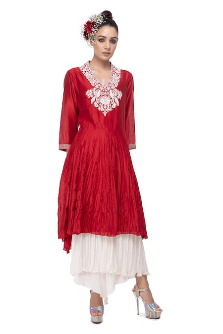 Neeta Bhargava Embroidered Kurta & Palazzo Set 