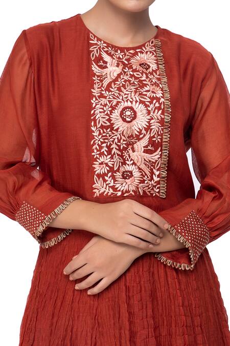 Shop_Neeta Bhargava_Red Cotton Silk Embroidered Kurta And Skirt Set _Online_at_Aza_Fashions