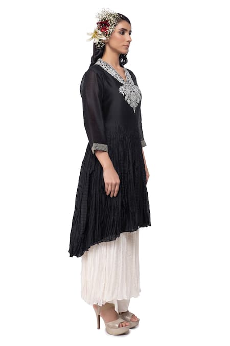 Neeta Bhargava Black Cotton Silk Embroidered Kurta And Pant Set Online at Aza Fashions Neeta Bhargava_Black Cotton Silk Embroidered Kurta And Pant Set _Online_at_Aza_Fashions