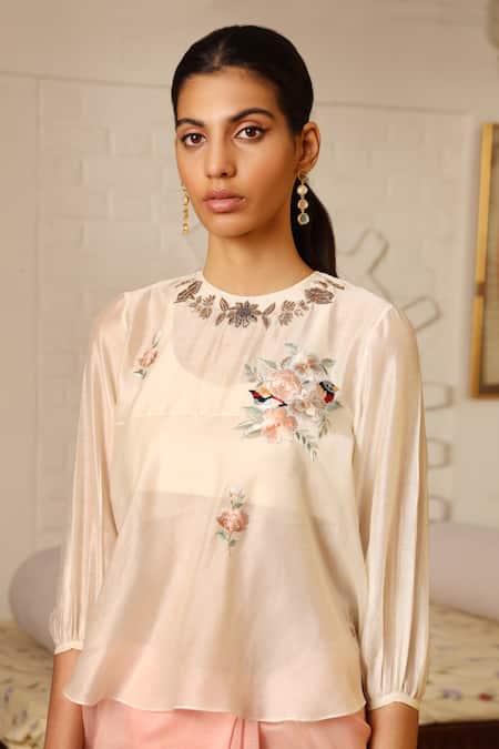 Prama By Pratima Pandey White Silk Chanderi Embroidery Round Blouse 