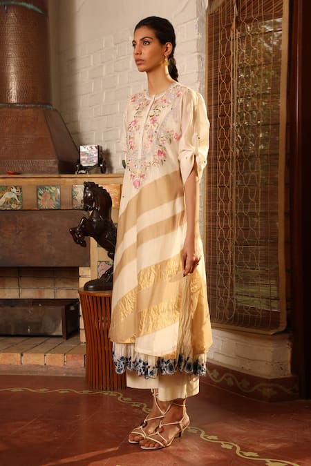 Prama By Pratima Pandey Beige Kora Cotton, Silk Maheshwari Round Kurta Set
