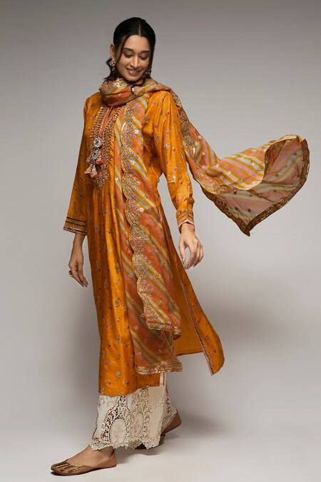 Shop Gopi Vaid Orange Tussar Mirrors, Embroidery Keyhole Neck Rashida Bouquet Print Kurta at Aza Fashions Shop_Gopi Vaid_Orange Tussar Mirrors, Embroidery Keyhole Neck Rashida Bouquet Print Kurta_at_Aza_Fashions