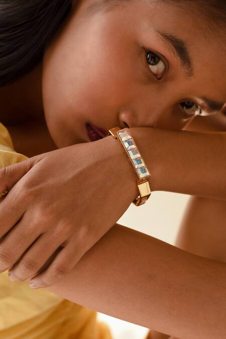 Shop Esme By Aashna Dalmia Silver Plated Embellished Octagon Shaped Bracelet at Aza Fashions Shop_Esme By Aashna Dalmia_Silver Plated Embellished Octagon Shaped Bracelet _at_Aza_Fashions