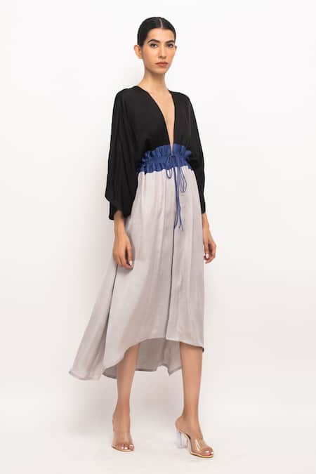 Neora By Nehal Chopra Color Blocked High-Low Cape 