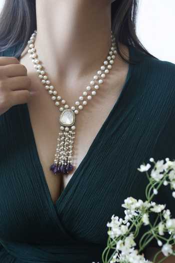 Shop Do Taara Silver Plated Polki And Pearl Necklace at Aza Fashions Shop_Do Taara_Silver Plated Polki And Pearl Necklace _at_Aza_Fashions