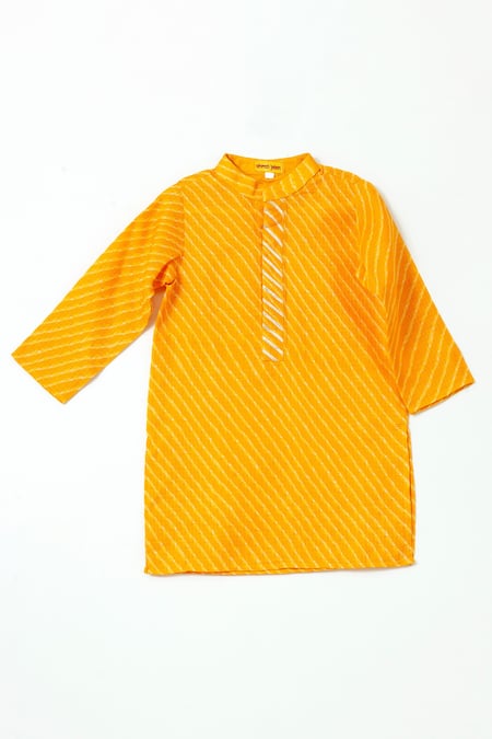 Shruti Jalan Mandarin Collar Leheriya Pattern Kurta 