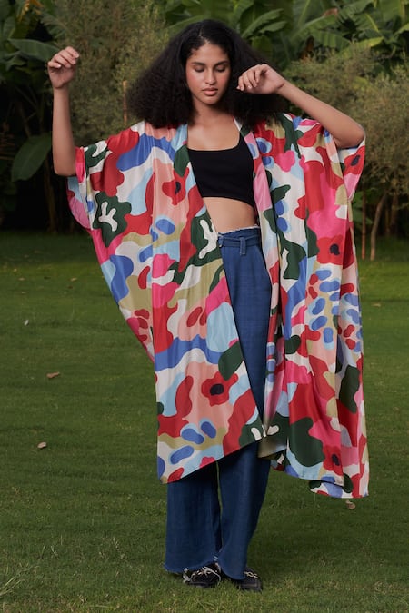 Ode To Odd Abstract Print Cape 