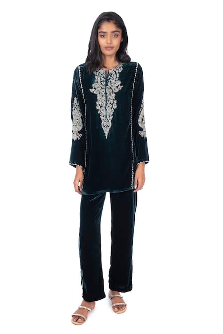 Monisha Jaising Velvet Embroidered Kurta & Pant Set 