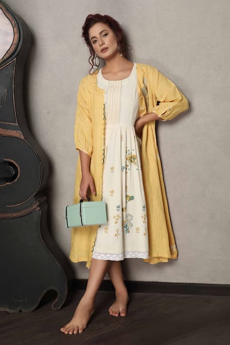 Falguni.Foram Stripe Print Jacket & Dress Set 