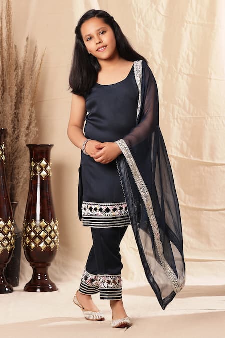 LittleCheer Printed Border Kurta Pant Set 