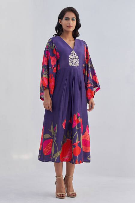 Archana Shah Purple Silk Embroidery Pomegranate V Neck Conte Kimono Tunic 