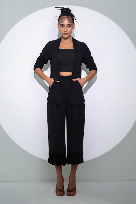 Pocketful Of Cherrie Black Crepe Plain Lapel Collar Gathered Sleeve Jacket 