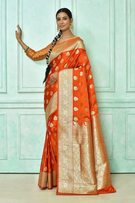 Samyukta Singhania Woven Leaf Motifs Saree With Running Blouse 