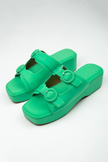 Buckle strap platform online sandals