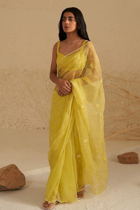 Zoon Floral Hand Embroidered Saree With Blouse 