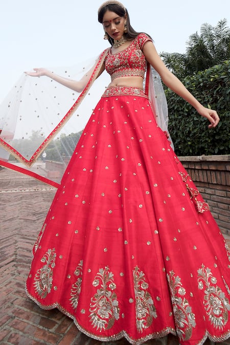 Keerthi Kadire Red Raw Silk Scoop Neck Embroidered Bridal Lehenga Set