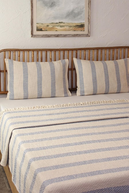 House This Shivalik Stripe Pattern Bedcover 