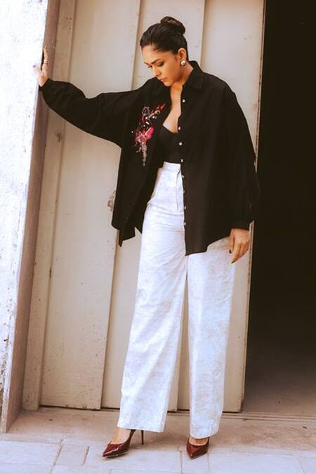 Buy Saaksha & Kinni Black Cotton Mirrors, Embroidery Collared And Thread Shirt Buy_Saaksha & Kinni_Black Cotton Mirrors, Embroidery Collared And Thread Shirt