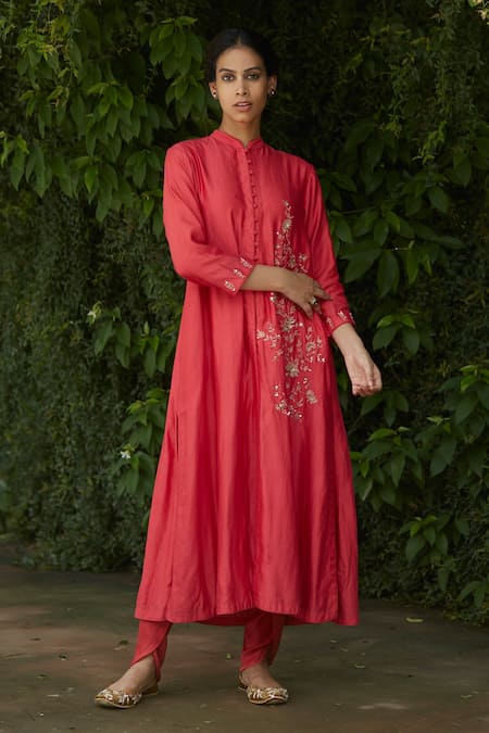 Vashisht Guru Dutt Zari & Floral Embroidered Kurta & Pant Set 