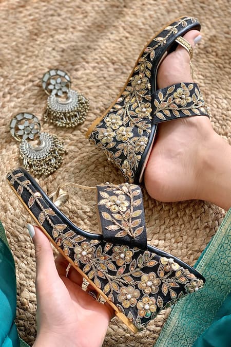 Essemm Blazy Floral Embroidered Kolhapuri Wedges 