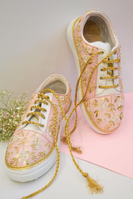 Around Always Peach Aries Embroidered Sneakers 