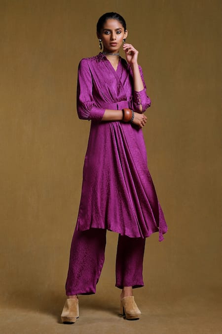 Ritu Kumar Textured Kurta & Pant Set 