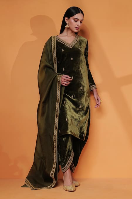 Taisha Silk Velvet Embroidered Kurta Dhoti Pant Set 