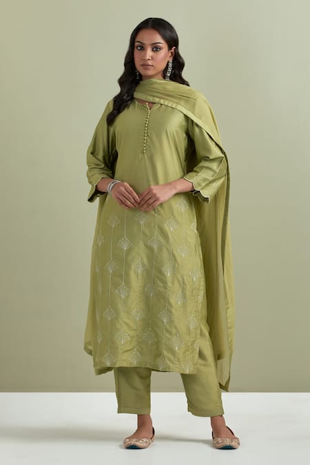 Priya Chaudhary Chanderi Silk Kurta Pant Set 