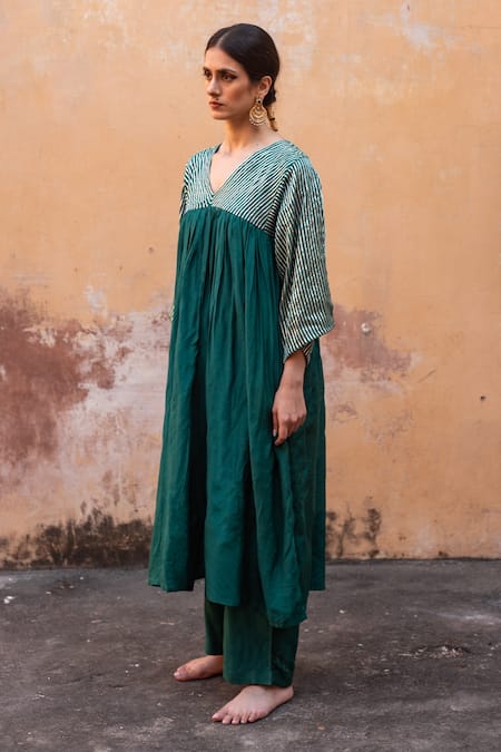 Avaasya Jaipur Green Cotton, Silk Gota Patti V-neck Front Gathered Anarkali And Pant Set 