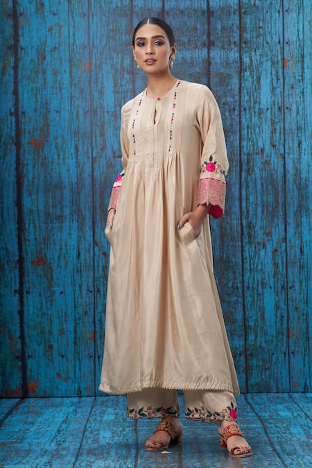 Label Niti Bothra Silk Pintuck Kurta And Palazzo Set  