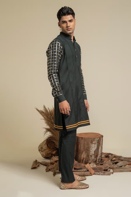 Abkasa Green Terry Rayon Hand Embroidered Metallic Geometric Pattern Kurta Set  
