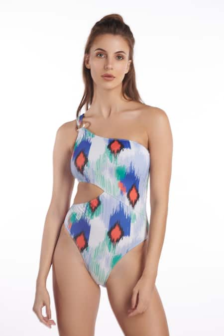 One cheap shoulder swimsuit