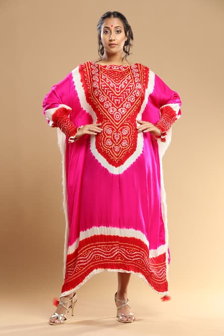 Etasha by Asha Jain Smocked Sleeve Bandhani Pattern Kaftan 