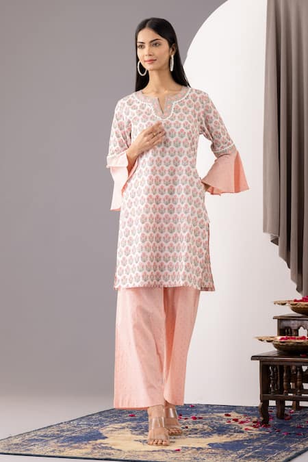 Kurti for women- Buy the long designer Kuri in low price at shiddat.com