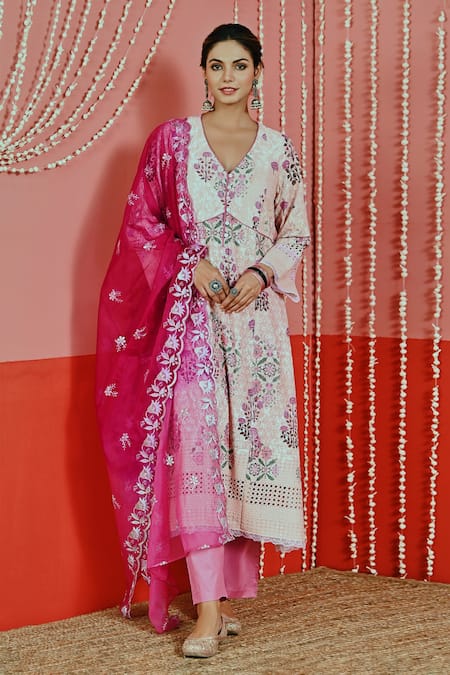 Myaara Floral Bloom Print Kurta Pant Set 