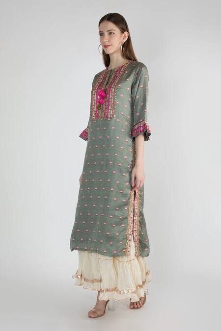 Gopi Vaid Green Cotton, Silk Tassels, Gota Patti Round Neck Vrindavan Lotus Print Tunic