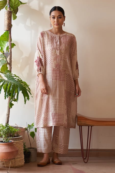 Rekha Agra Cream Handloom Chanderi Print Floral Round Neck And Geometric Kurta With Pant 