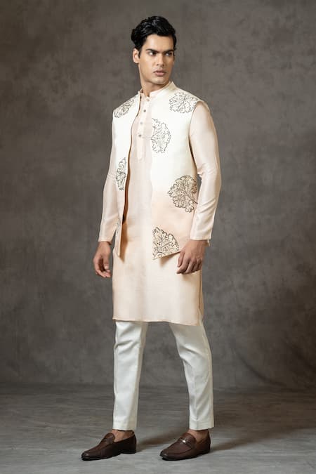 Paarsh Cherry Blossom Embroidered Bundi Set 