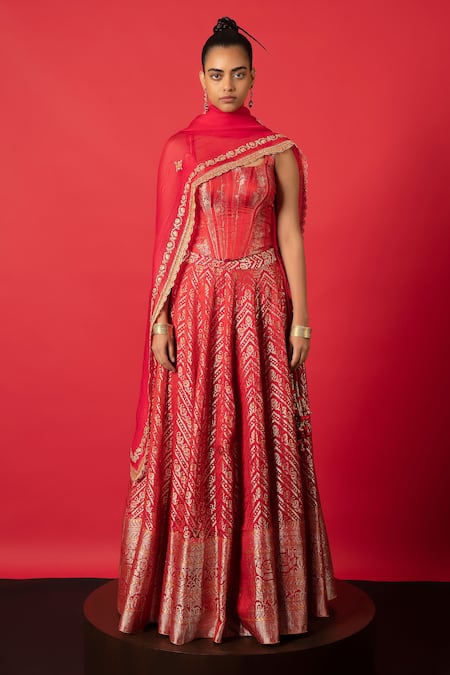 Ekaya Red Embroidered Handwoven Bridal Lehenga Set With Unstitched Blouse Fabric 