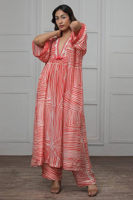 Buy Myoho Coral Cotton Silk Striped Kaftan at Aza Fashions Buy_Myoho_Coral Cotton Silk Striped Kaftan _at_Aza_Fashions