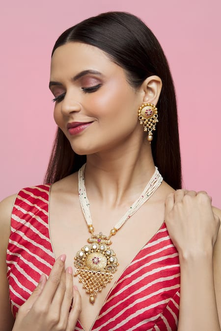 Samyukta Singhania White Pearl Chain Layered Long Pendant Necklace Set 