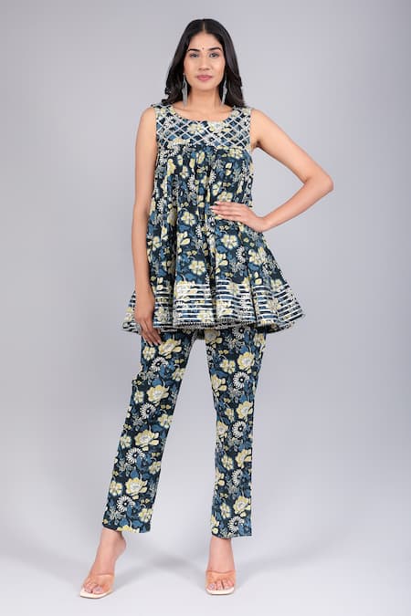 POMCHA JAIPUR Kavya Printed Anarkali & Pant Set 