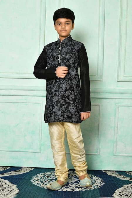 Churidar kurta outlet patterns