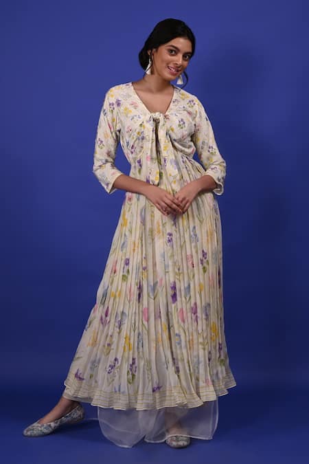 Rimi Nayak Assorted Floral Print Pleated Kurta 