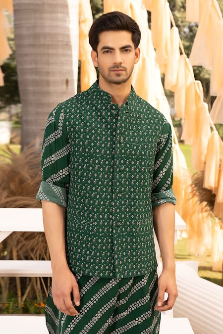 Chhavvi Aggarwal Tulip Motif Green Bundi 
