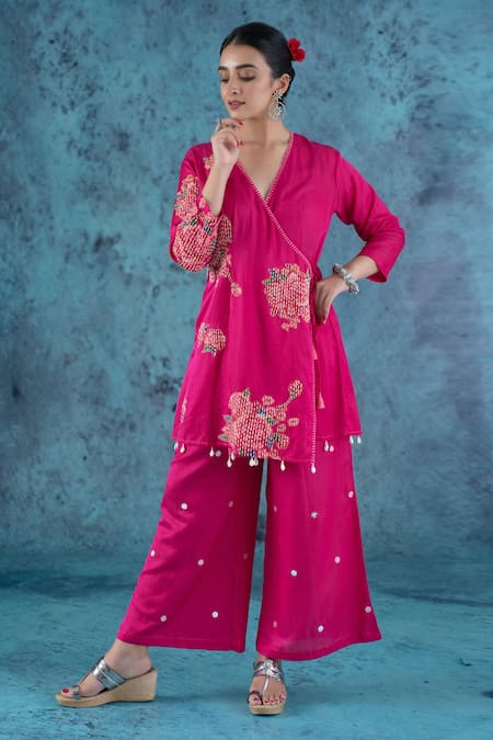 Kacha Tanka Flower Applique Angarkha Kurta Set 